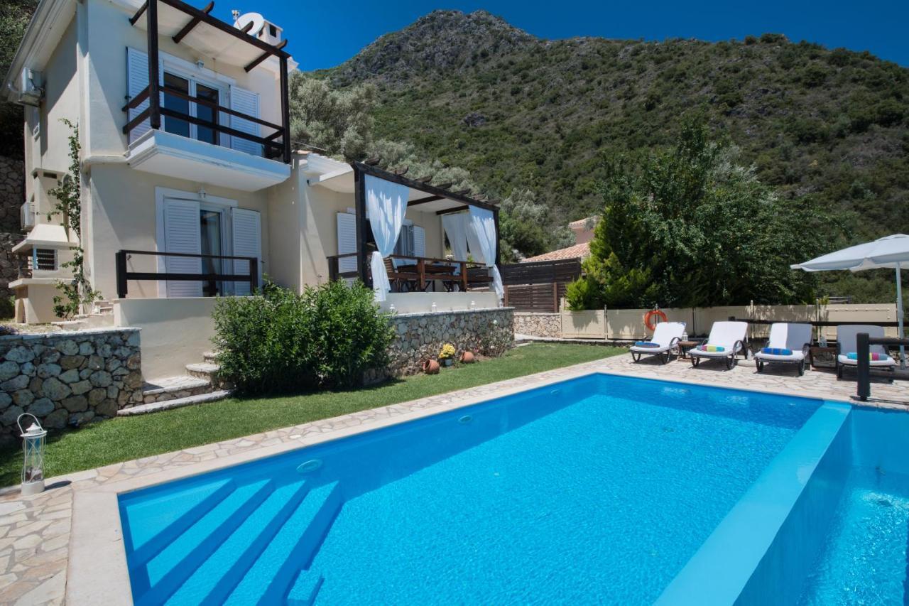 Villa Pasithea - Breathtaking Seaviews, Infinity Pool, Privacy, Close To The Beach Nydri  Extérieur photo